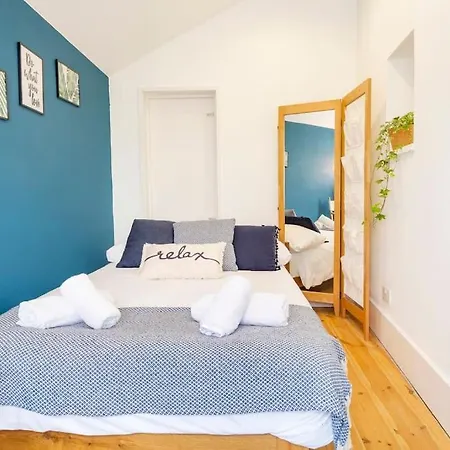 Blissful Corner Apartment