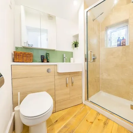 Blissful Corner Apartament Bristol